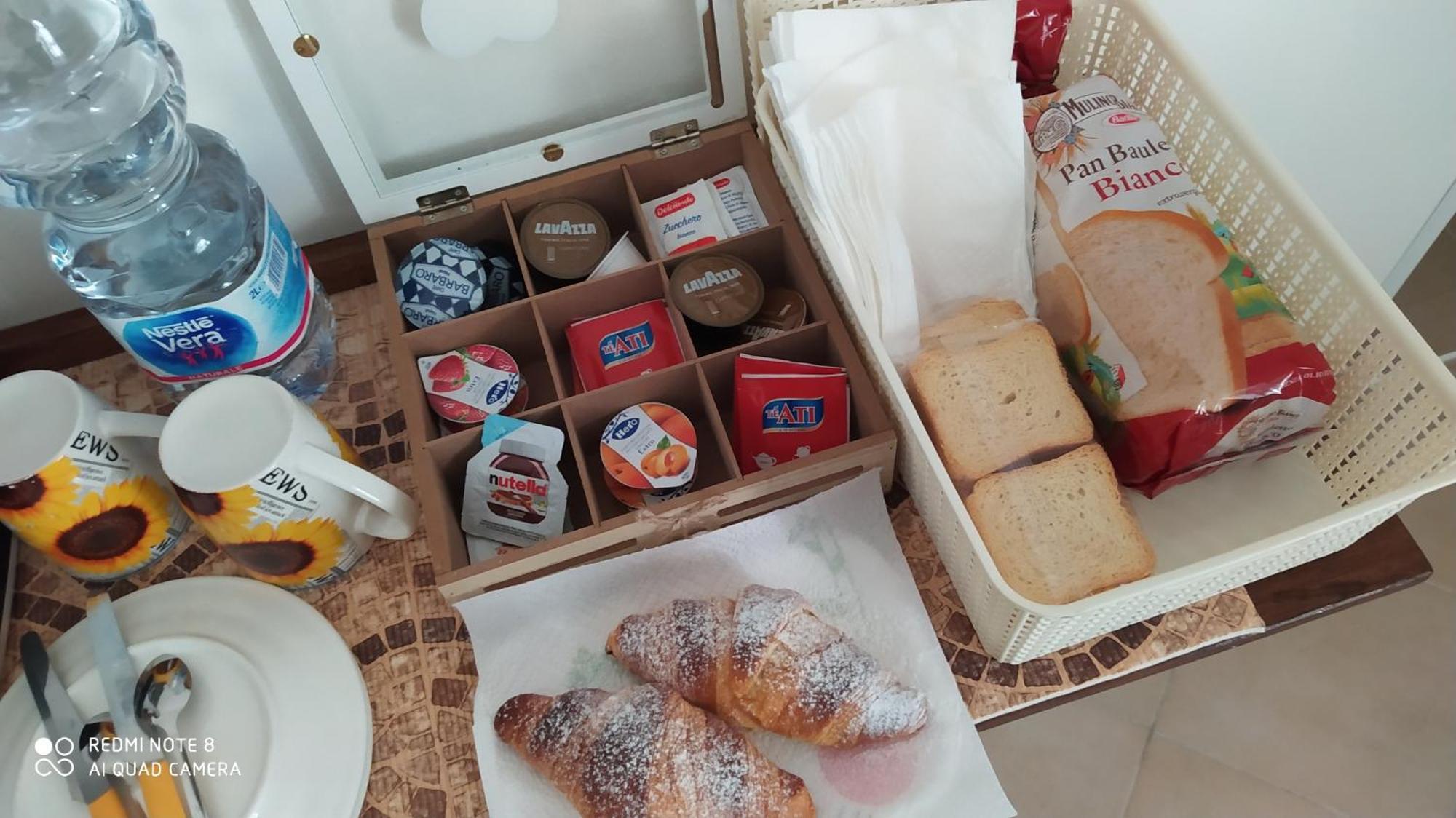 Bed & Breakfast Acquaviva Di Vullo Vincenzo Acquaviva Platani Стая снимка